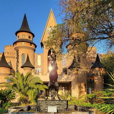 Excalibur Boutique Hotel Rustenburg Exteriér fotografie