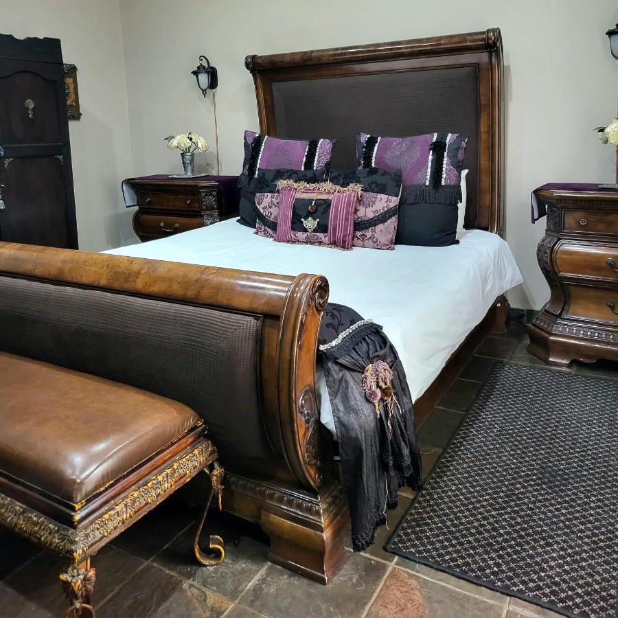 Excalibur Boutique Hotel Rustenburg Exteriér fotografie