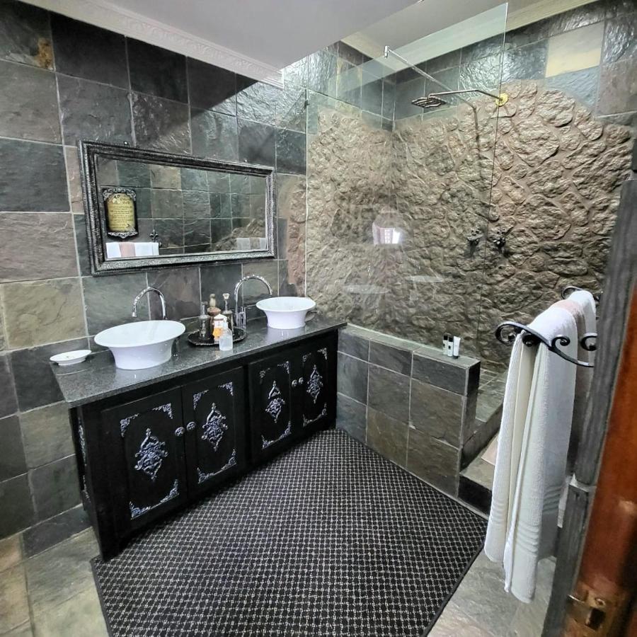 Excalibur Boutique Hotel Rustenburg Exteriér fotografie