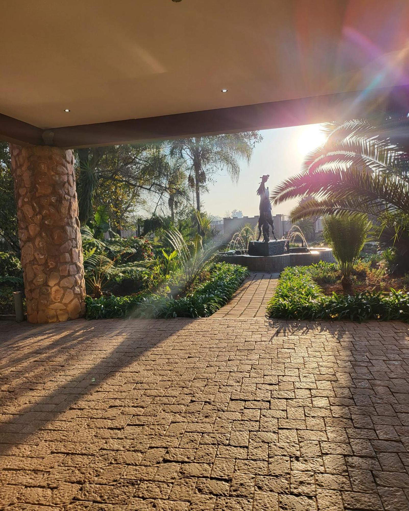 Excalibur Boutique Hotel Rustenburg Exteriér fotografie