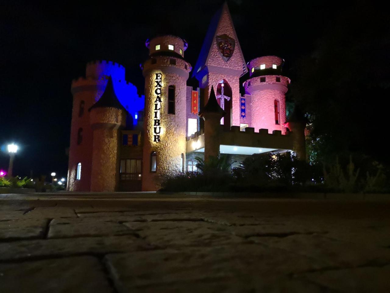 Excalibur Boutique Hotel Rustenburg Exteriér fotografie